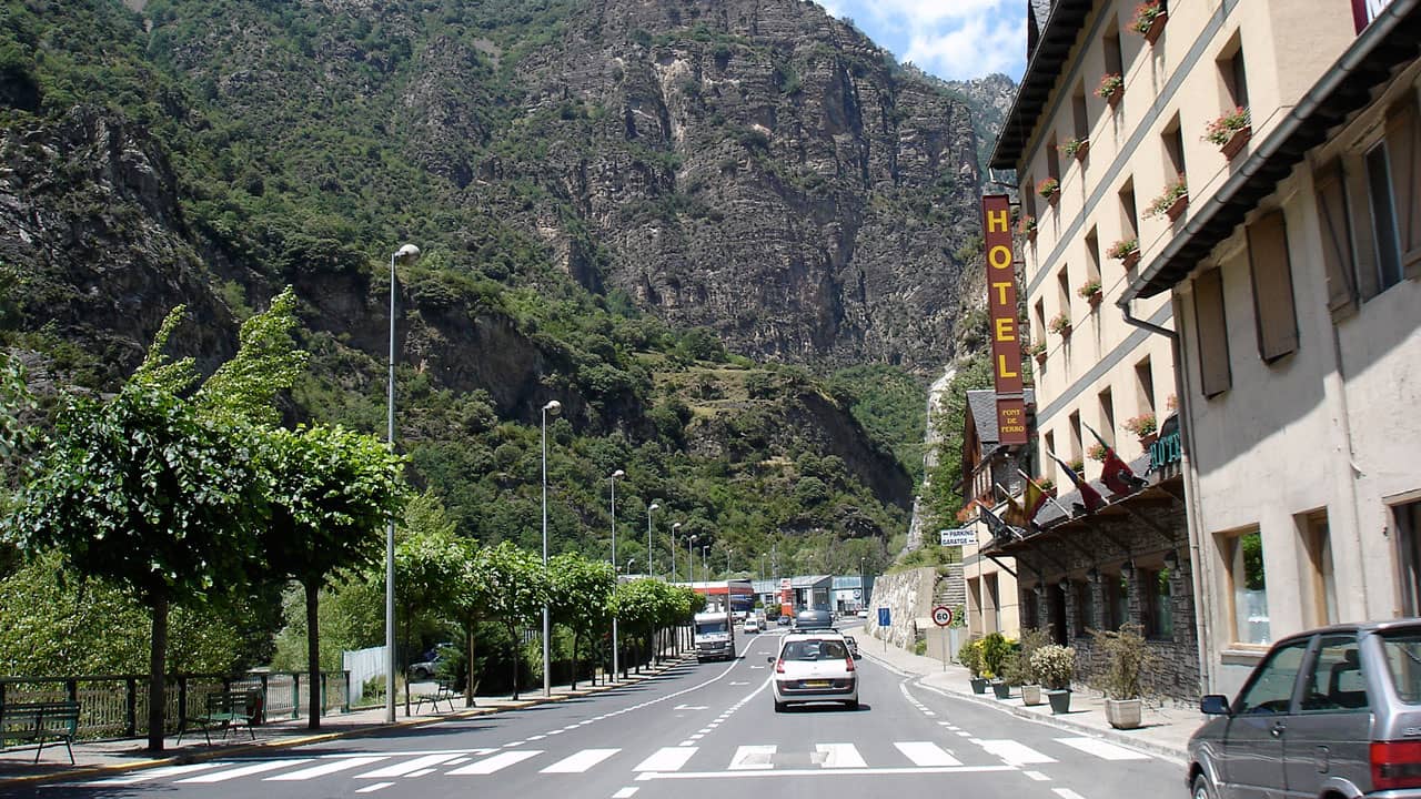 Andorra VIN Decoder